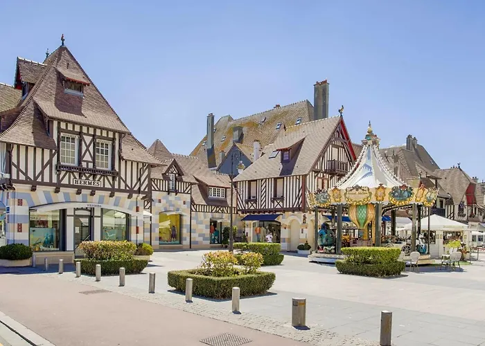 Villa Olive - 4 Bdr - Garden - Deauville Centre