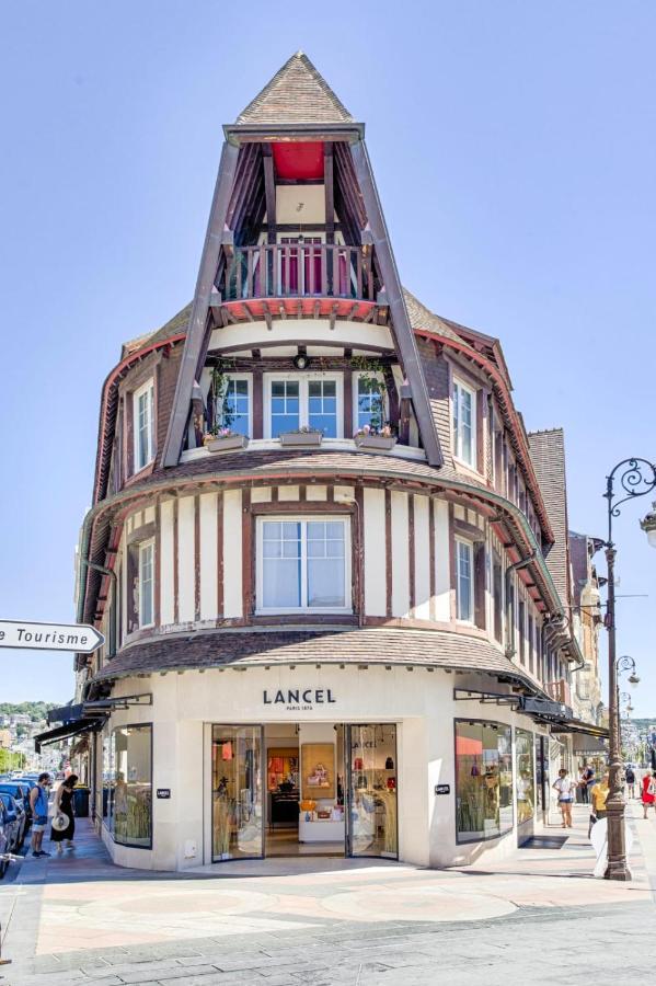 Olive - 4 Bdr - Garden - Centre Holiday home Deauville